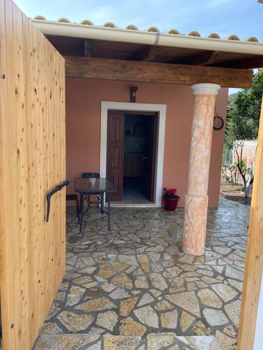 Casa Piccolino Villa Paramonas  Exterior photo