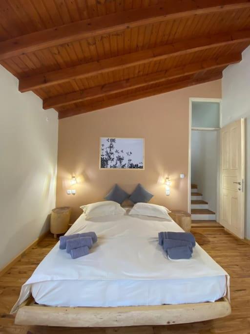 Casa Piccolino Villa Paramonas  Exterior photo